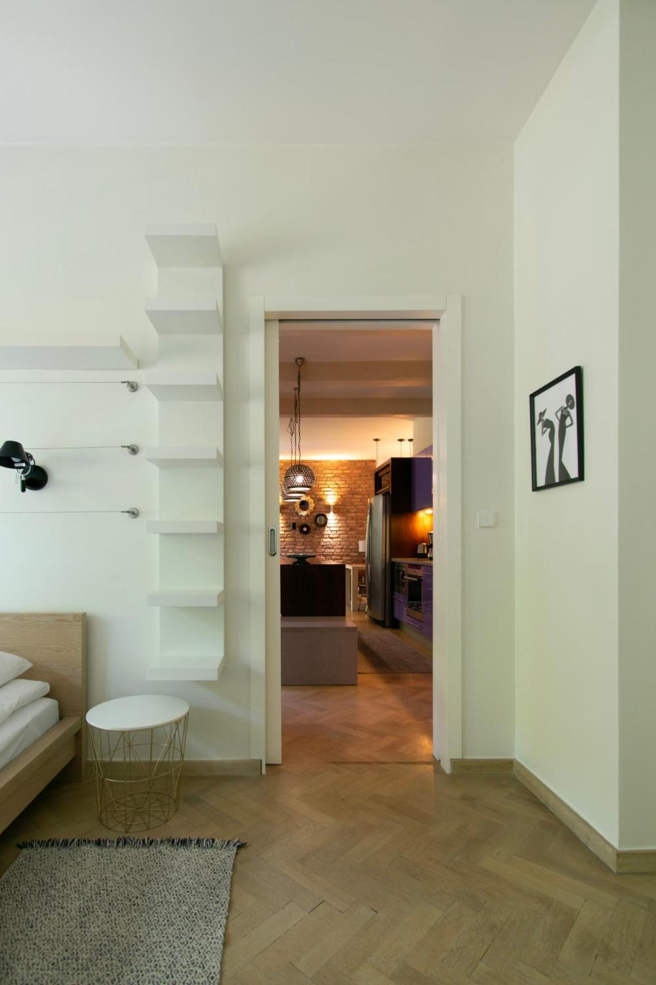 Spacious 3Br Apartment With Ac In Living Room, 2 Balconies 크라쿠프 외부 사진
