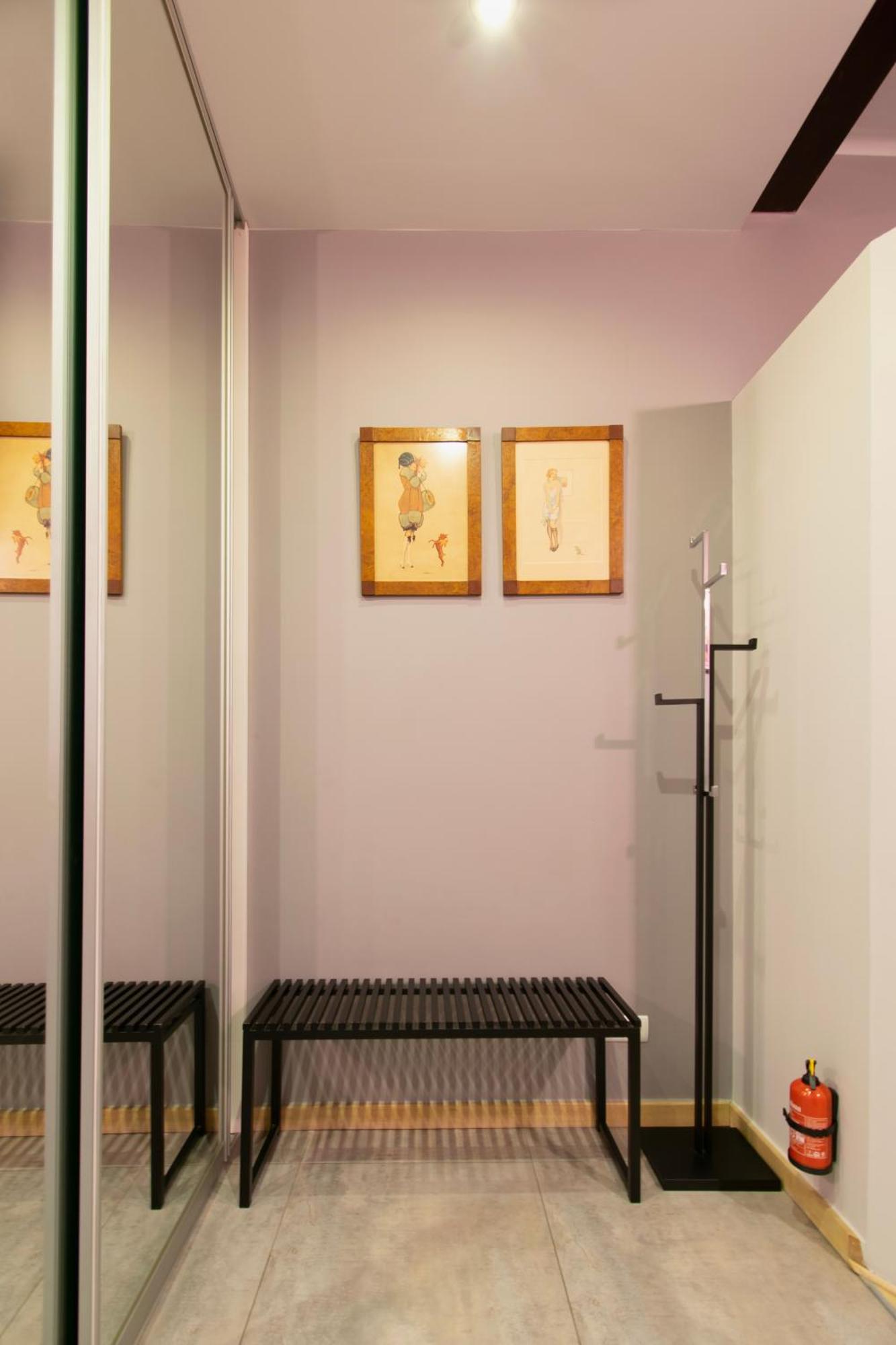 Spacious 3Br Apartment With Ac In Living Room, 2 Balconies 크라쿠프 외부 사진